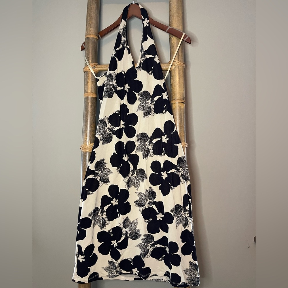 Banana Republic Monochrome Floral Dress